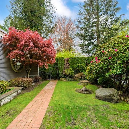 וונקובר Charming Retreat On Cypress Street, Your Home Away From Home מראה חיצוני תמונה