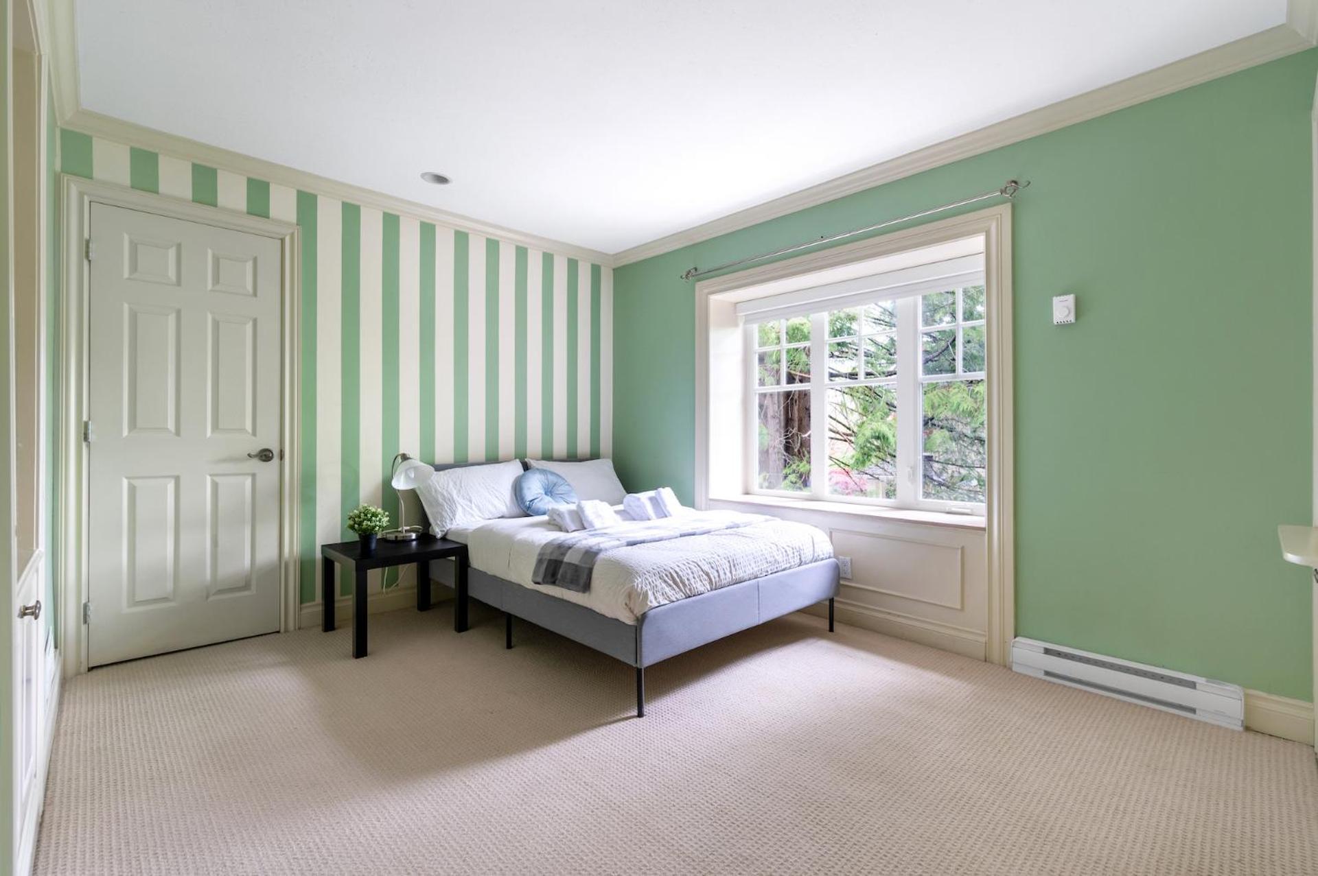 וונקובר Charming Retreat On Cypress Street, Your Home Away From Home מראה חיצוני תמונה