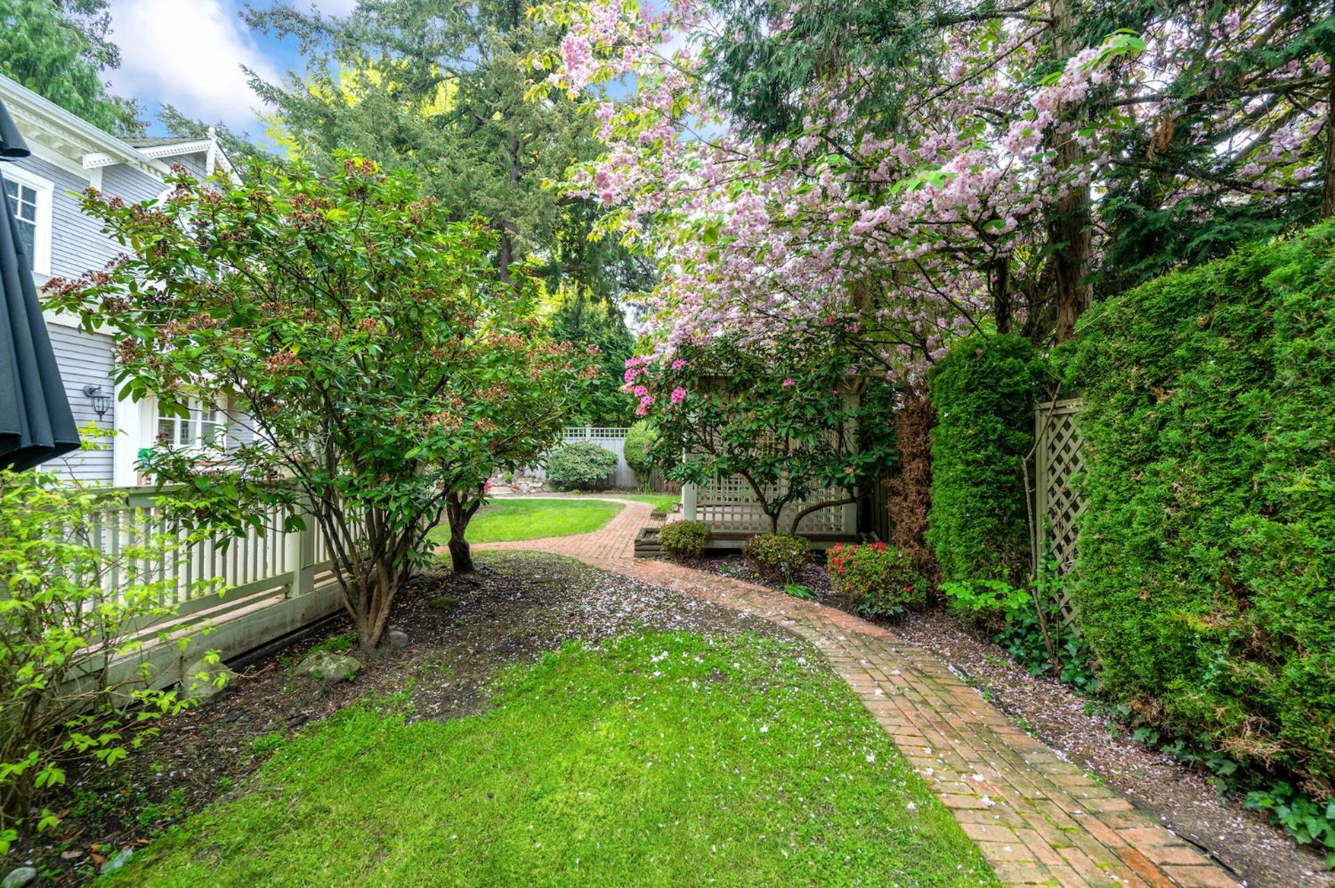 וונקובר Charming Retreat On Cypress Street, Your Home Away From Home מראה חיצוני תמונה